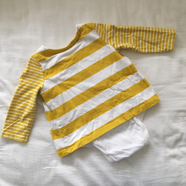 babyGAP(ベビーギャップ)のbaby Gap  ロンパース付き ボーダーカットソー キッズ/ベビー/マタニティのベビー服(~85cm)(ロンパース)の商品写真