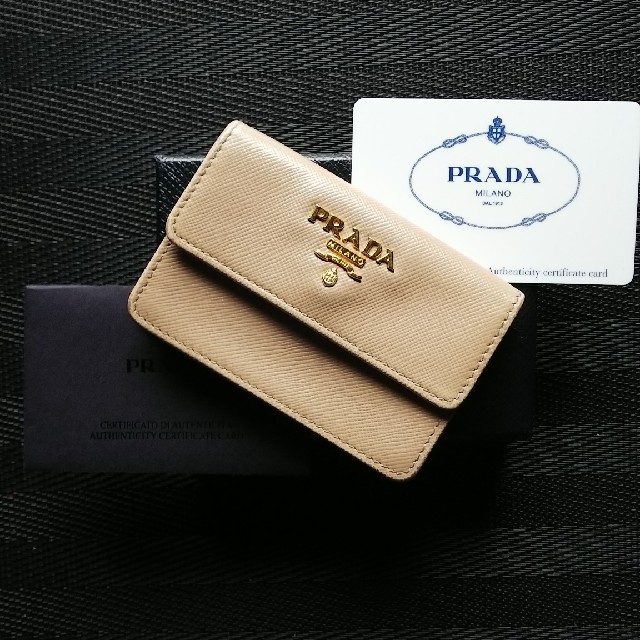 PRADA(プラダ)のプラダカードケース レディースのファッション小物(名刺入れ/定期入れ)の商品写真