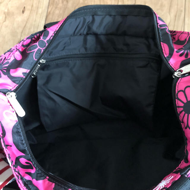 LeSportsac(レスポートサック)のBarbie&LeSportsac  コラボ   トートバック レディースのバッグ(トートバッグ)の商品写真