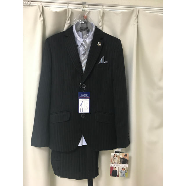 HIROMICHI NAKANO(ヒロミチナカノ)の子供用スーツ 卒入学式などに使えます！！ キッズ/ベビー/マタニティのキッズ服男の子用(90cm~)(ドレス/フォーマル)の商品写真