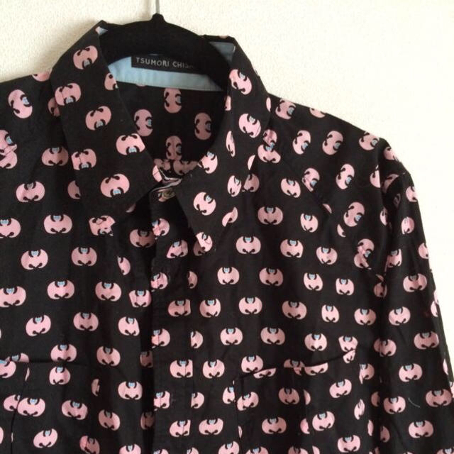 TSUMORI CHISATO(ツモリチサト)のツモリコウモリ柄メンズシャツ レディースのトップス(シャツ/ブラウス(長袖/七分))の商品写真