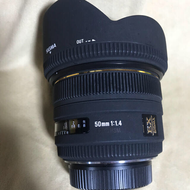 SIGMA(シグマ)のSIGMA 50mm F1.4 EX DG HSM(ニコン用)  スマホ/家電/カメラのカメラ(レンズ(単焦点))の商品写真