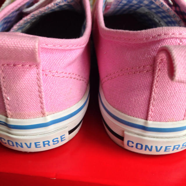 CONVERSE(コンバース)のコンバース 桜ピンク色 レディースの靴/シューズ(スニーカー)の商品写真