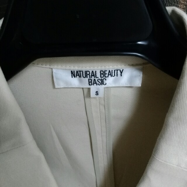 NATURAL BEAUTY BASIC(ナチュラルビューティーベーシック)の【専用】ジャケット レディースのジャケット/アウター(テーラードジャケット)の商品写真