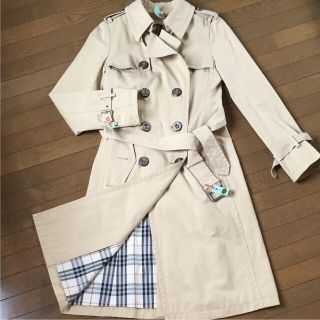 バーバリーブルーレーベル(BURBERRY BLUE LABEL)のバーバリーブレーレーベル トレンチコート(トレンチコート)