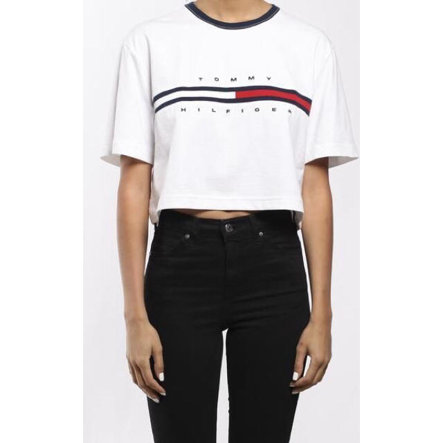 TOMMY HILFIGER(トミーヒルフィガー)のTommy Hilfiger(トミーヒルフィガー )Tシャツ レディースのトップス(Tシャツ(半袖/袖なし))の商品写真