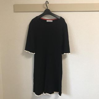 ザラ(ZARA)のzara ワンピース プリーツ フリル  今週まで値下げ(ひざ丈ワンピース)