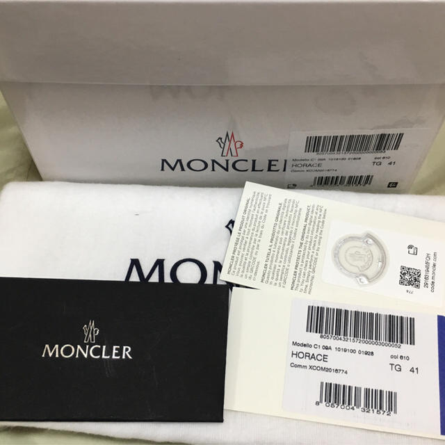 MONCLER(モンクレール)のサイズ41 Moncler Horace モンクレール スニーカー メンズの靴/シューズ(スニーカー)の商品写真