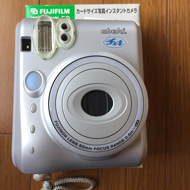 富士フイルム(フジフイルム)のチェキ FUJIFILM instax mini 50 アルバム付き スマホ/家電/カメラのカメラ(フィルムカメラ)の商品写真