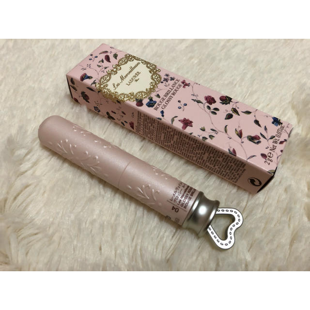 LADUREE(ラデュレ)のLADUREE グロッシールージュ 04 コスメ/美容のベースメイク/化粧品(口紅)の商品写真