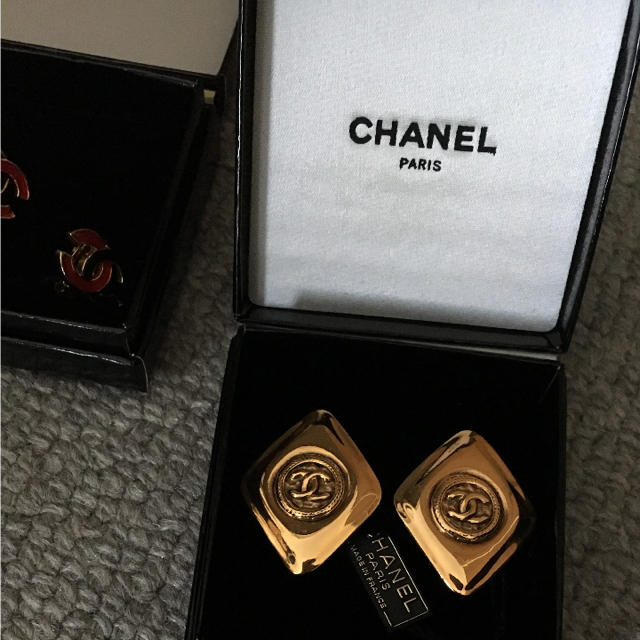 CHANEL イヤリングイヤリング