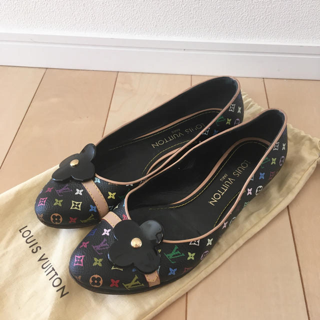 LOUIS VUITTON(ルイヴィトン)の美品❤️ ヴィトン マルチ フラットシューズ 35.5 レディースの靴/シューズ(バレエシューズ)の商品写真