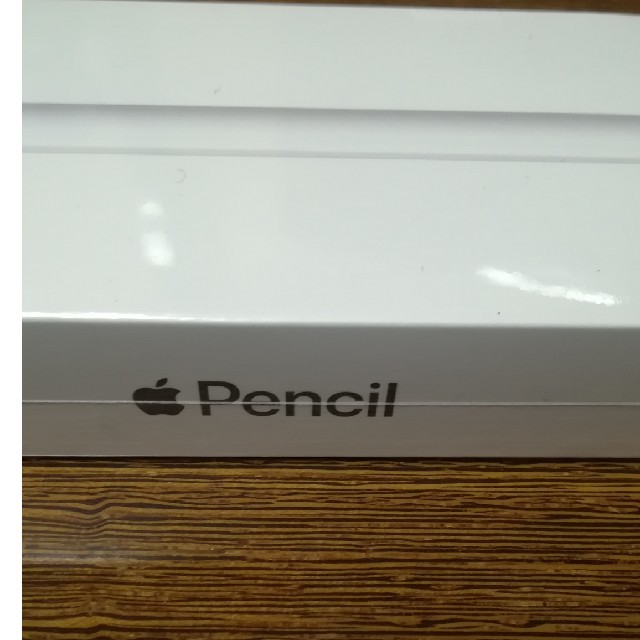 Apple(アップル)のapple  pencil スマホ/家電/カメラのPC/タブレット(PC周辺機器)の商品写真