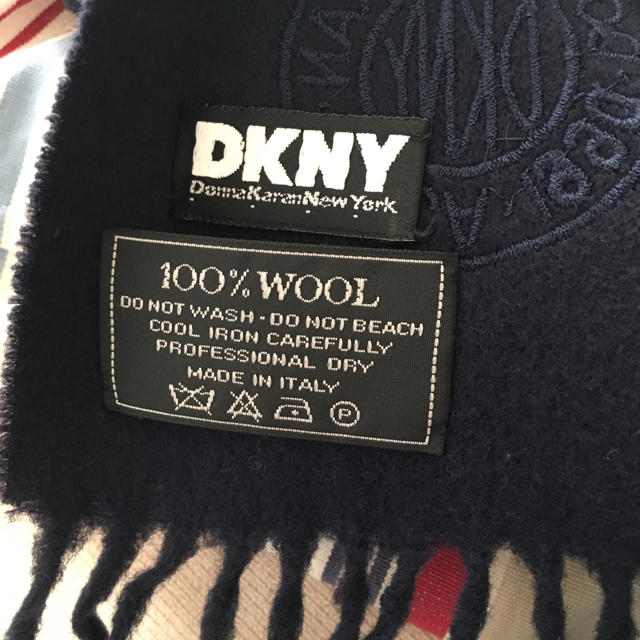 DKNY(ダナキャランニューヨーク)のダナキャランニューヨーク レディースのファッション小物(マフラー/ショール)の商品写真