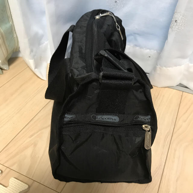 LeSportsac(レスポートサック)のレスポートサック黒 レディースのバッグ(ショルダーバッグ)の商品写真