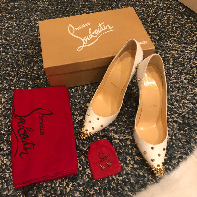 Christian Louboutin(クリスチャンルブタン)のクリスチャンルブタン👠パンプス レディースの靴/シューズ(ハイヒール/パンプス)の商品写真