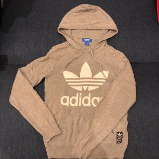 アディダス(adidas)のadidas✴︎ニットパーカー(パーカー)