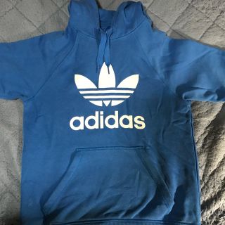 アディダス(adidas)のadidas パーカー(パーカー)