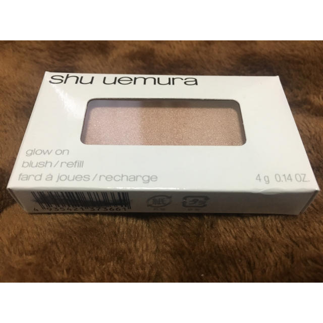 shu uemura(シュウウエムラ)の【新品・未使用】グローオン チーク パール ソフトベージュ 930 コスメ/美容のベースメイク/化粧品(チーク)の商品写真