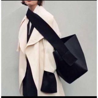 セリーヌ(celine)の2017FW クロスボディベルトバッグ(ショルダーバッグ)