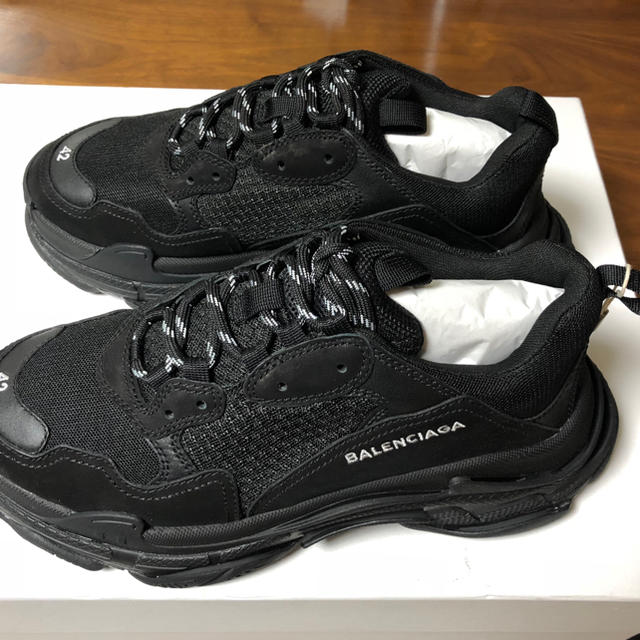 注文割引 Balenciaga - BALENCIAGA トリプルs 42 スニーカー - idp.gov.ge