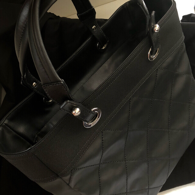 正規激安 CHANEL - シャネル ♡超美品パリビアリッツMM♡廃盤トートCC