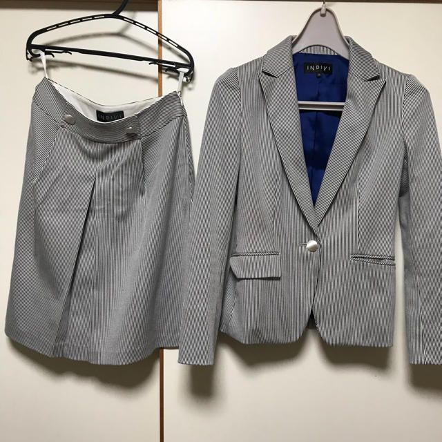 INDIVI(インディヴィ)のINDIVI☆スーツ  レディースのフォーマル/ドレス(スーツ)の商品写真