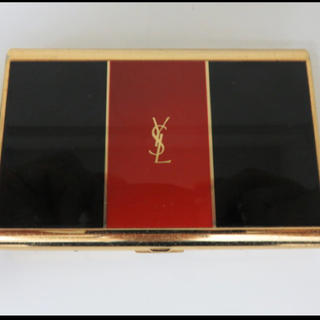 イヴサンローラン　ブランド　マルチカラー　シガレットケース　小物　カードケース