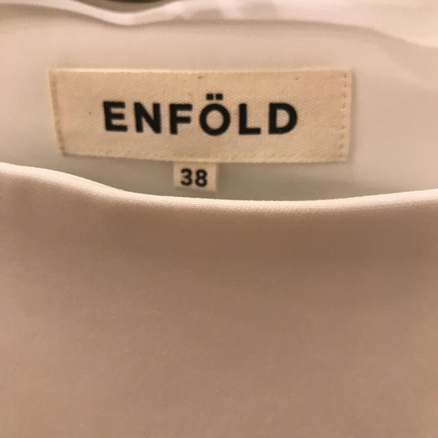 ENFOLD(エンフォルド)のエンフォルド トップス 未使用 ENFOLD レディースのトップス(カットソー(半袖/袖なし))の商品写真