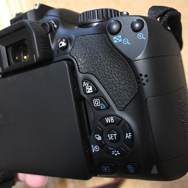 Canon EOS kiss X6i ダブルズーム バッグ付き カメラセット