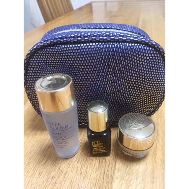 Estee Lauder(エスティローダー)のエスティローダー  限定セット＆ナイトリペア アイ＆UV化粧下地 コスメ/美容のキット/セット(サンプル/トライアルキット)の商品写真