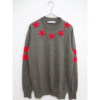 ジバンシィ(GIVENCHY)の★ジバンシィ★ スターパッチ ニット 赤 ライン カーキ(ニット/セーター)