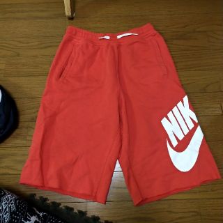 ナイキ(NIKE)のナイキオレンジハーフパンツ(ハーフパンツ)