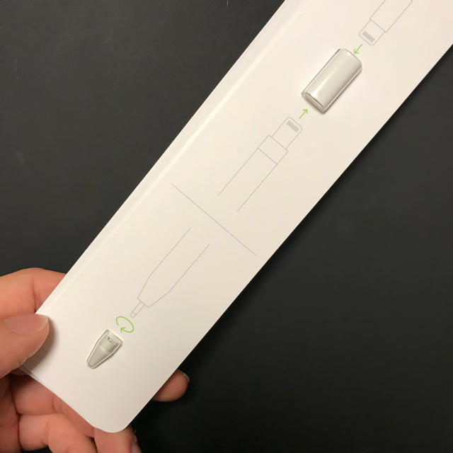 Apple(アップル)のApple pencil スマホ/家電/カメラのPC/タブレット(PC周辺機器)の商品写真