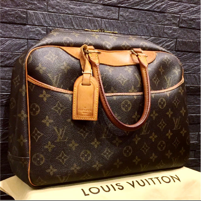 LOUIS VUITTON(ルイヴィトン)の【美品 保存袋付き】正規品 ルイヴィトン ドーヴィル ハンドバッグ モノグラム レディースのバッグ(ハンドバッグ)の商品写真