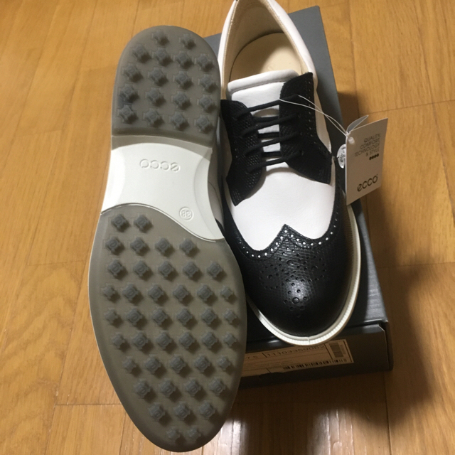 ecco 新品 レディース ハイブリッドゴルフシューズ 38 スポーツ/アウトドアのゴルフ(シューズ)の商品写真