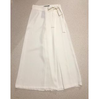 ザラ(ZARA)の【70%Off】新品 XS【ZARA 】ロングワイドパンツ(その他)