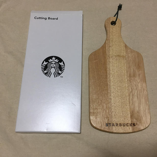 Starbucks Coffee(スターバックスコーヒー)のスタバ カッティングボード ハンドメイドのインテリア/家具(インテリア雑貨)の商品写真