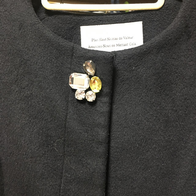 MIIA(ミーア)のミーア Aライン ビジューコート レディースのジャケット/アウター(ロングコート)の商品写真