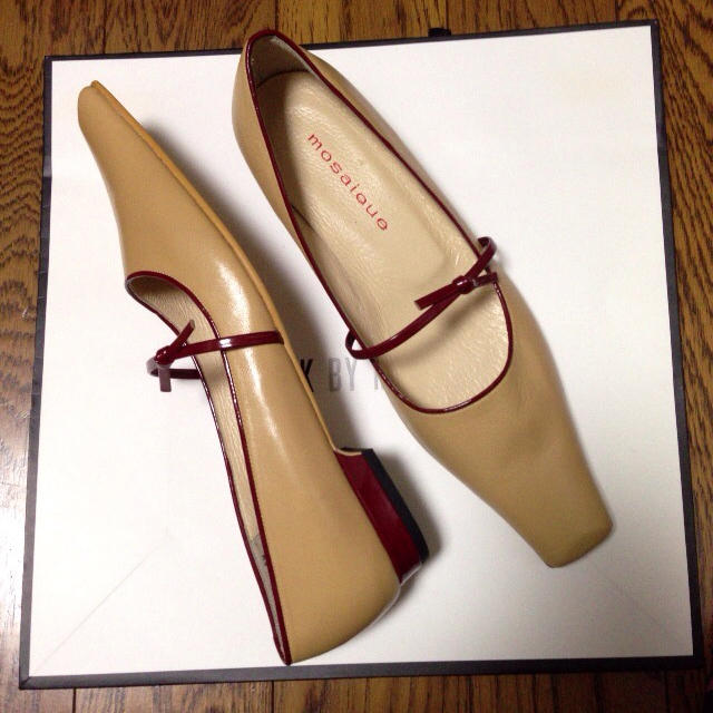mosaique♡ベージュ皮パンプス レディースの靴/シューズ(ハイヒール/パンプス)の商品写真