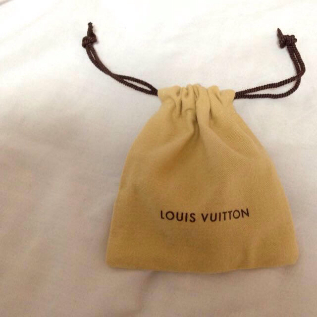 LOUIS VUITTON - ヴィトン ミニ巾着袋の通販 by まとめ買い→割引し