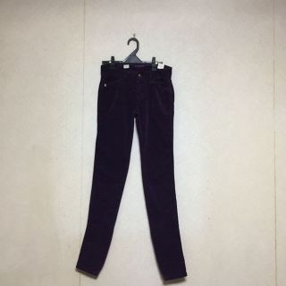 トミーヒルフィガー(TOMMY HILFIGER)のトミーフィルフィガーのパンツ！新品、タグ付きです！(デニム/ジーンズ)