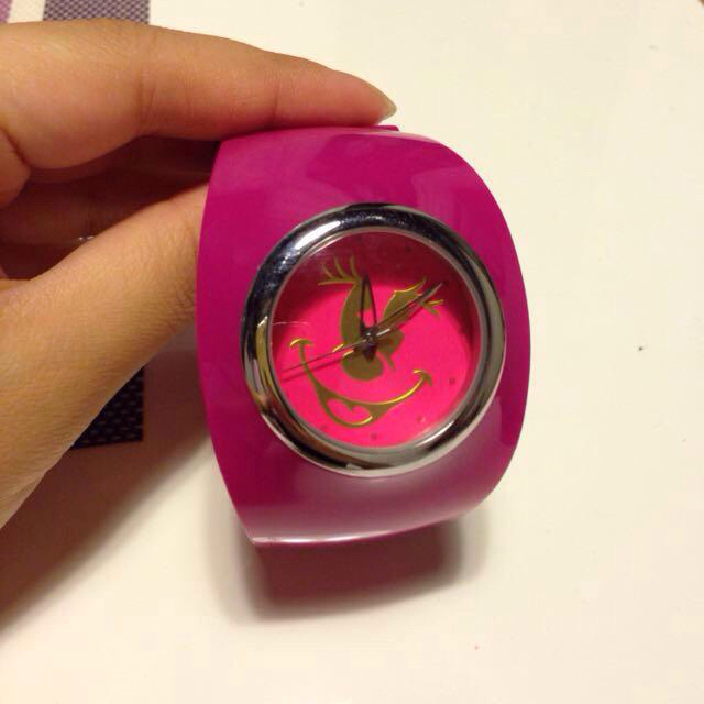 Disney(ディズニー)のdisney ミニー時計♡ レディースのファッション小物(腕時計)の商品写真