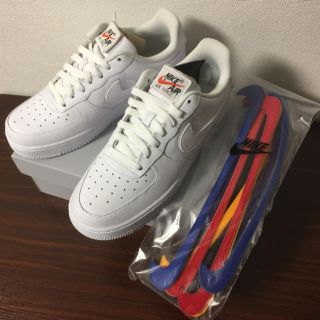 ナイキ(NIKE)の[新品24cm] ナイキ エア フォース 1 '07 QS スウッシュ パック(スニーカー)