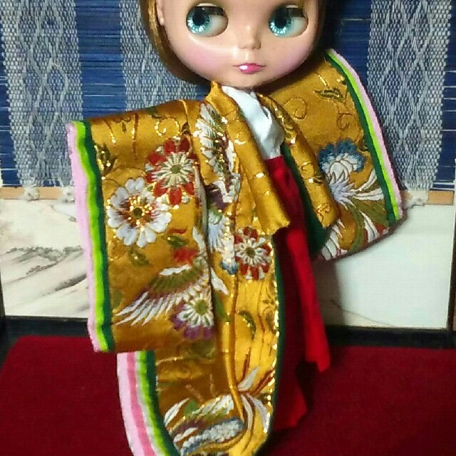 (金らん)ブライスリカちゃん平安風着物 ハンドメイドのぬいぐるみ/人形(その他)の商品写真