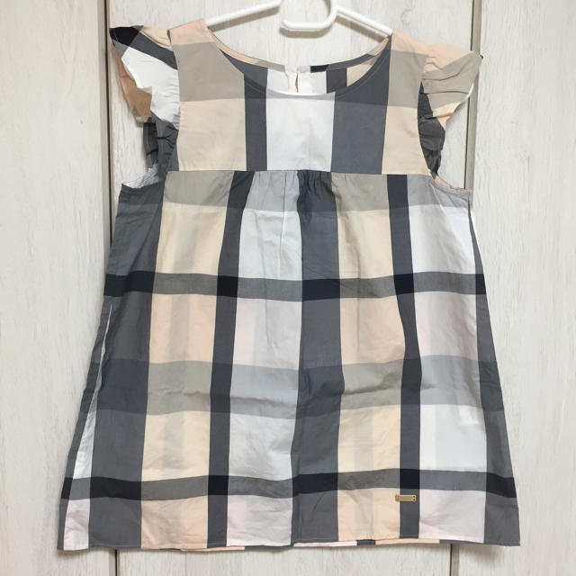 BURBERRY BLUE LABEL(バーバリーブルーレーベル)のBLUE LABEL トップス レディースのトップス(シャツ/ブラウス(半袖/袖なし))の商品写真