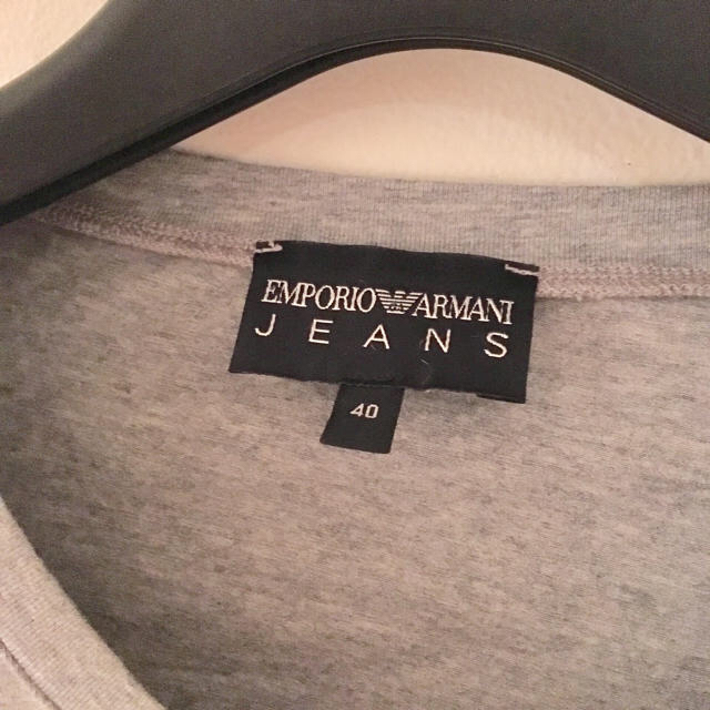 ARMANI JEANS(アルマーニジーンズ)の美品！アルマーニジーンズ トップス レディースのトップス(Tシャツ(長袖/七分))の商品写真