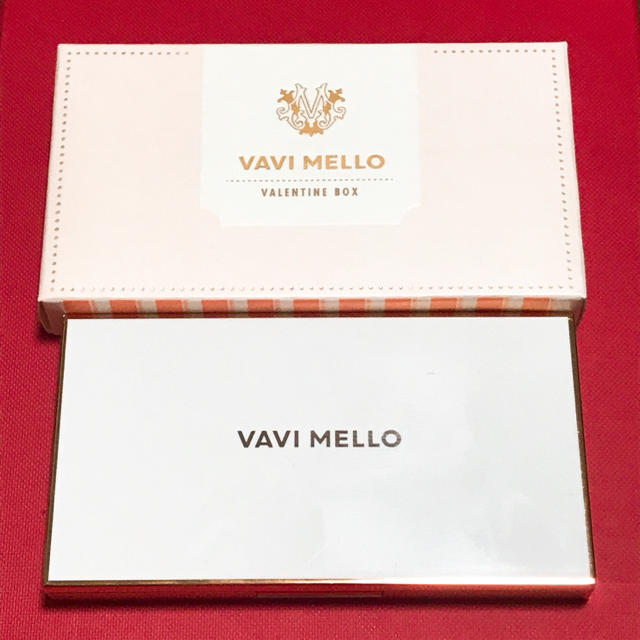 dholic(ディーホリック)のVAVI MELO バレンタインボックス コスメ/美容のベースメイク/化粧品(アイシャドウ)の商品写真