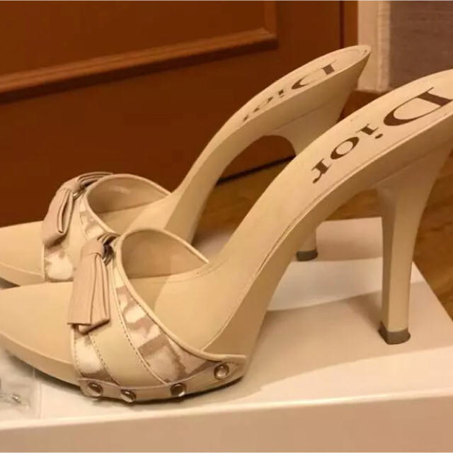 Christian Dior(クリスチャンディオール)の専用  美品 ミュール Dior レディースの靴/シューズ(ミュール)の商品写真