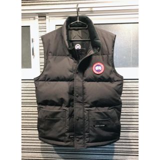 カナダグース(CANADA GOOSE)のカナダグース ダウンベスト フリースタイル S ネイビー(ダウンベスト)